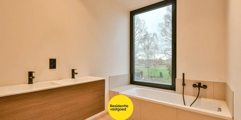 Salles de bain - Maison neuve avec vue campagne à Kortemark