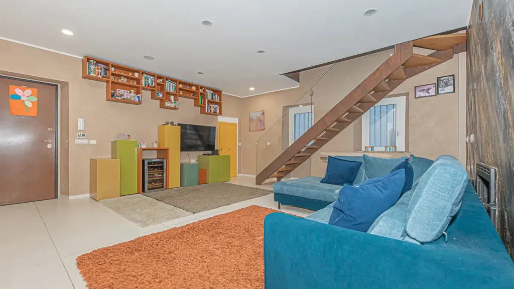 Séjour - Renovated House with Courtyard in Pianezza Centre