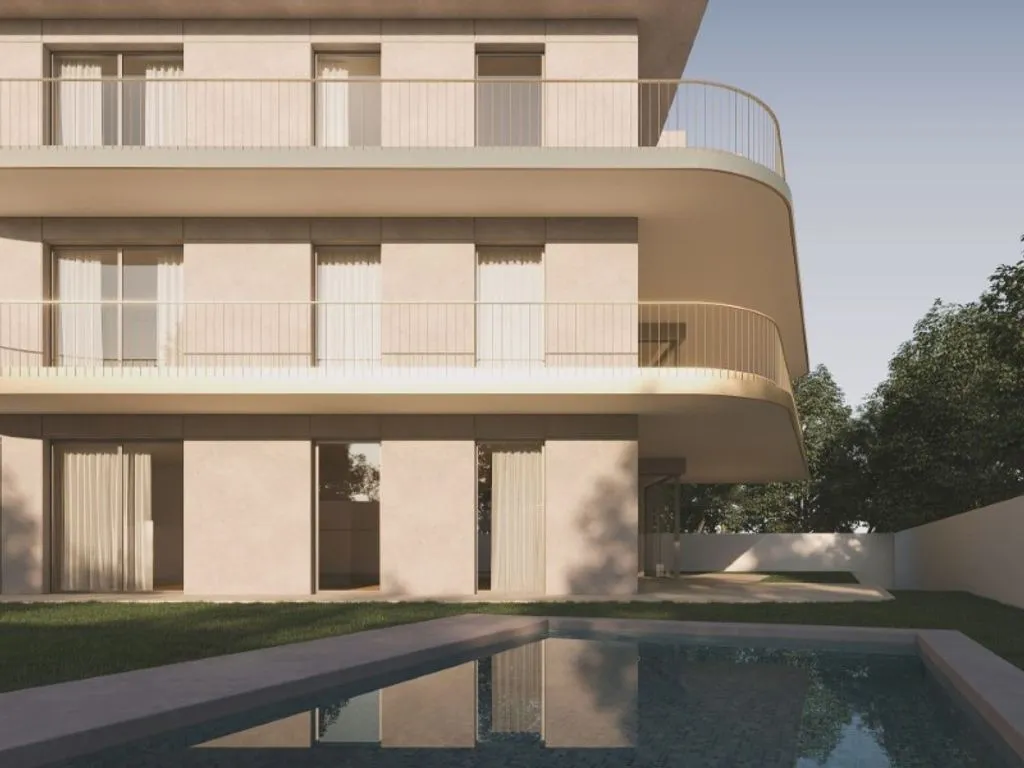 Luxury Flat with Pool in Estoril, Cascais