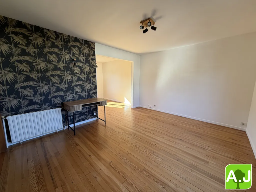 Elutuba - Renovated House with Garden in Breval