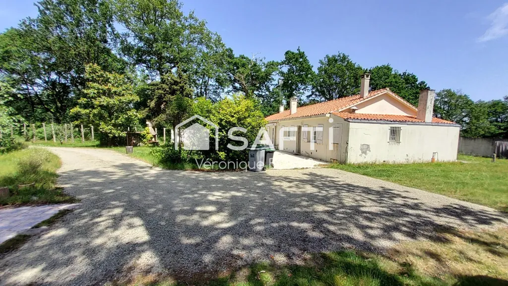Extérieur - Maison au Calme avec Jardin à Soullans