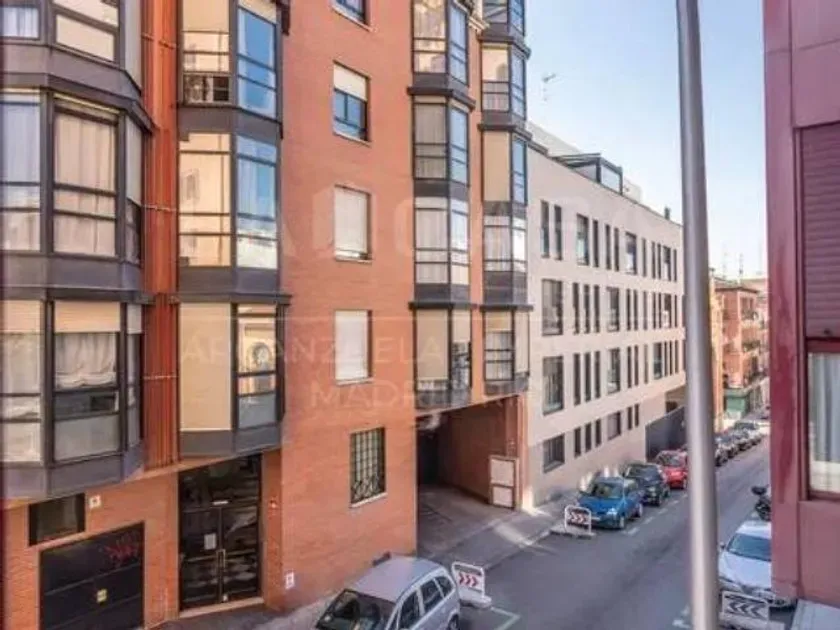 Välivaade - Corner Flat with Terraces in Imperial, Madrid