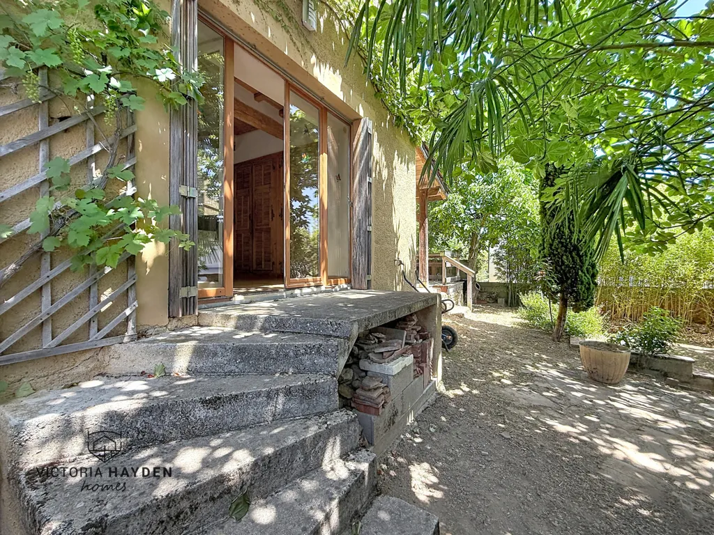 Terrasse - Maison de Caractère Rénovée à Beaumarchés