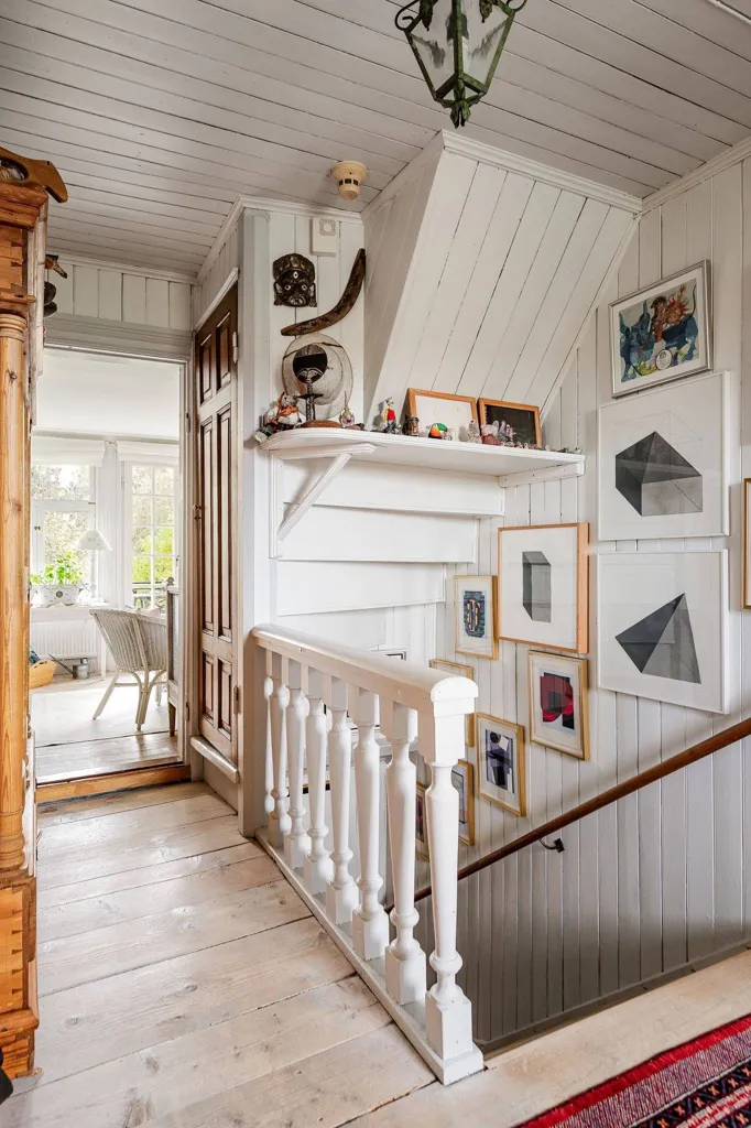 8-toaline maja asukohas Ödeshögs kommun