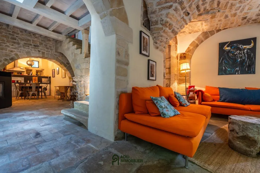 Elutuba - Authentic Château House near Uzès