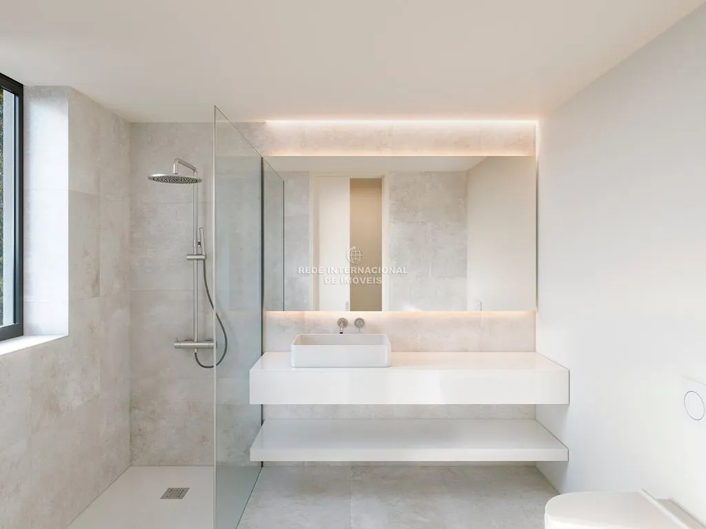 Salles de bain - Luxury Flat with Private Outdoor Space in Sintra
