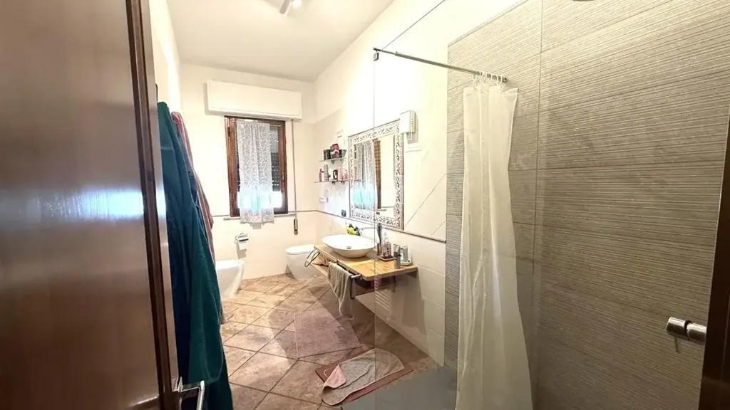 Bagni - Spacious Apartment with Terraces in Certaldo