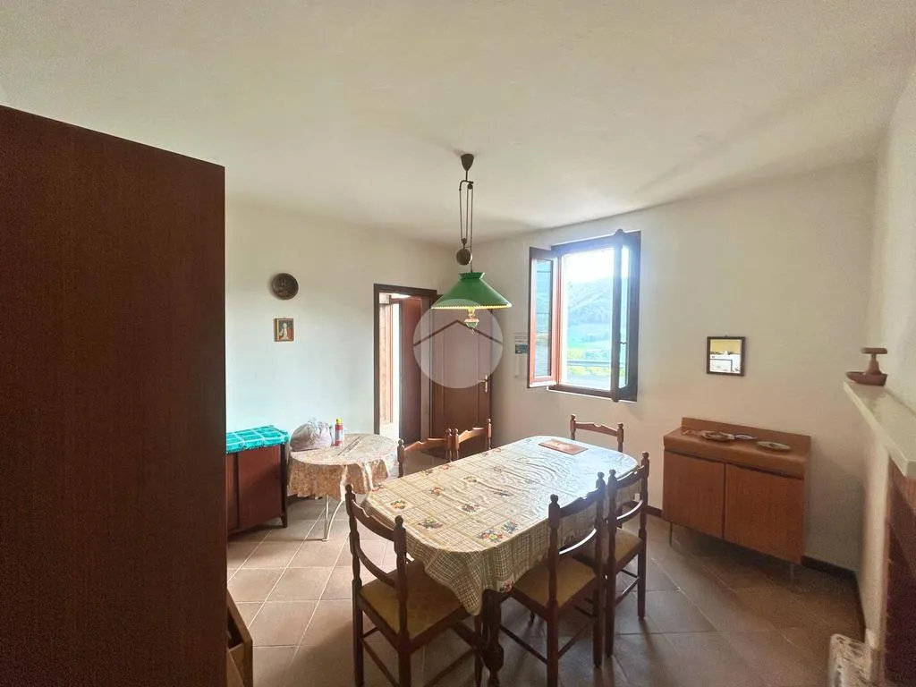 Dining Room - Independent House with Panoramic View in Vigolo