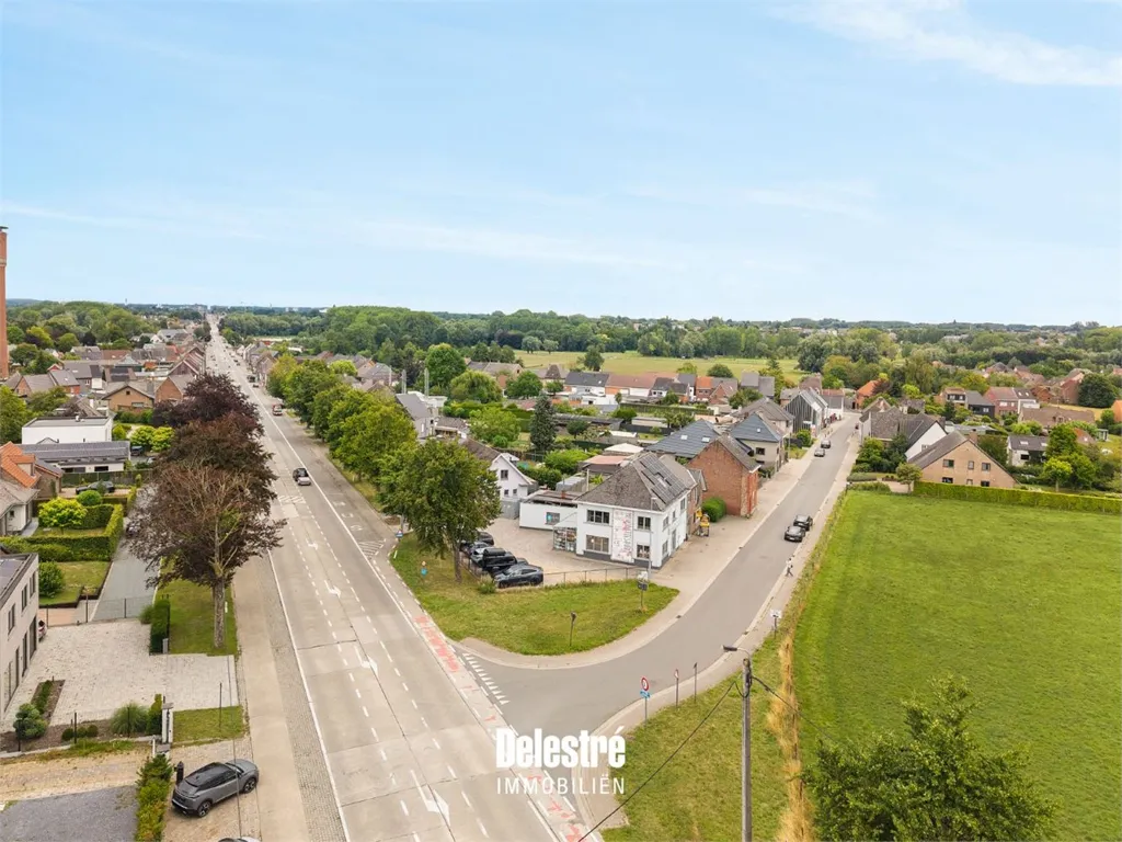 Extérieur - Propriétés Commerciales avec Vue sur la Route à Erpe-Mere