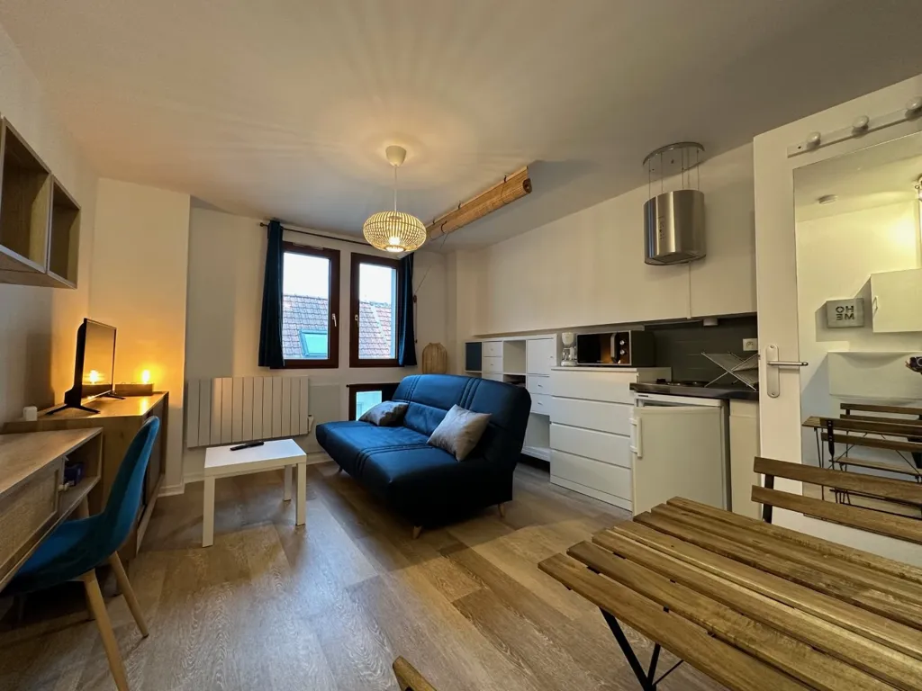 Séjour - Studio Meublé dans le Quartier St Leu à Amiens