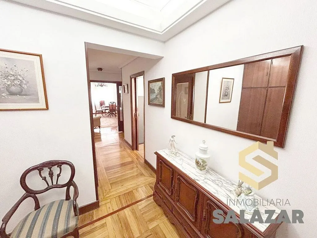 Ingresso - Student Flat with Terrace on Avenida del Ferrocarril