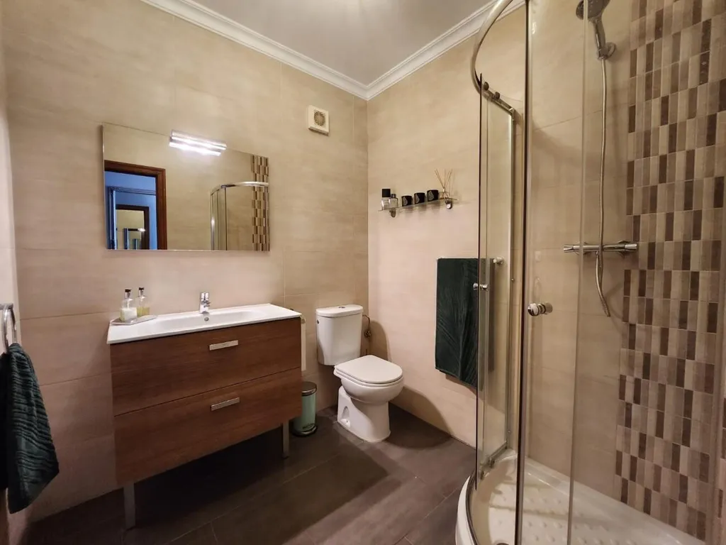 Bathrooms - Renovated Apartment with Terrace in Nerja