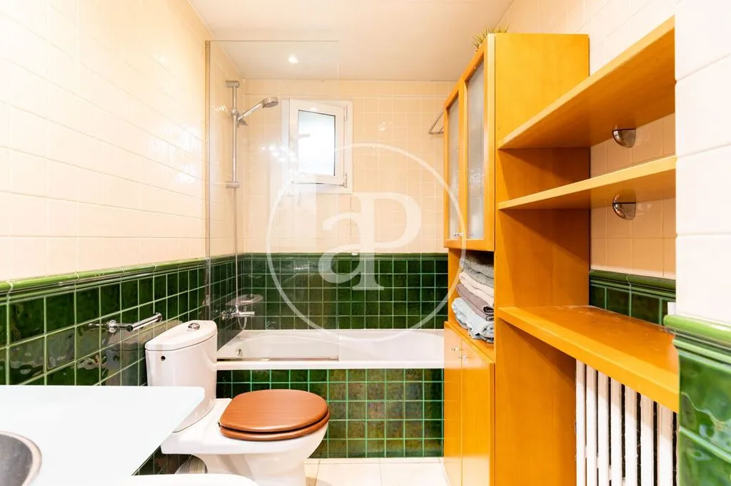 Bagni - Luxury Villa with Pool in Bellaterra, Catalonia