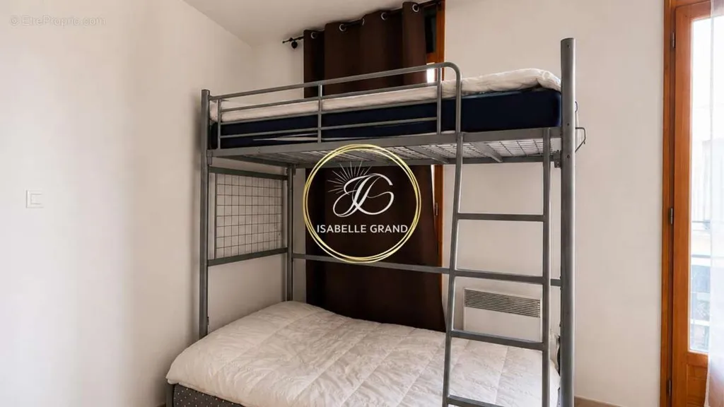Chambres - Appartement T2 Centre-ville Prades