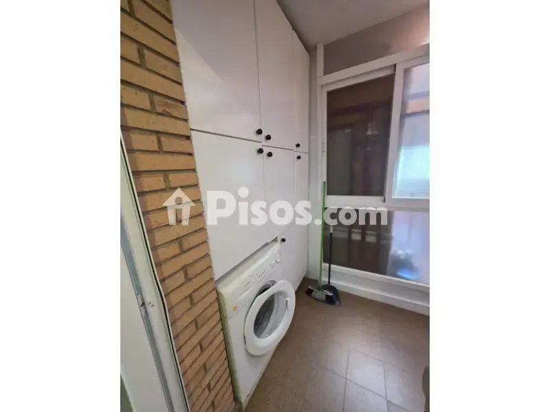 Lavanderia - Apartment with Balcony and Pool in Ciudad Real
