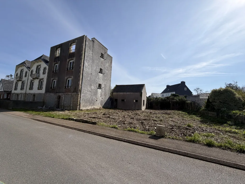 Extérieur - Immeuble à Rénover avec Jardin à Lanvéoc