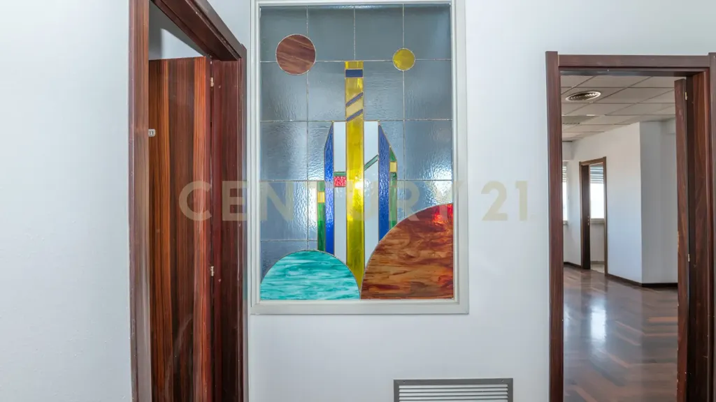 hallway_entrance