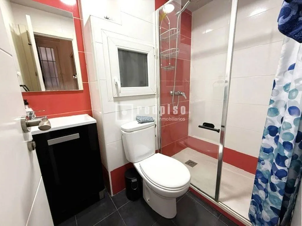 Vannitoad - Apartment with Air Conditioning in Cuatro Caminos