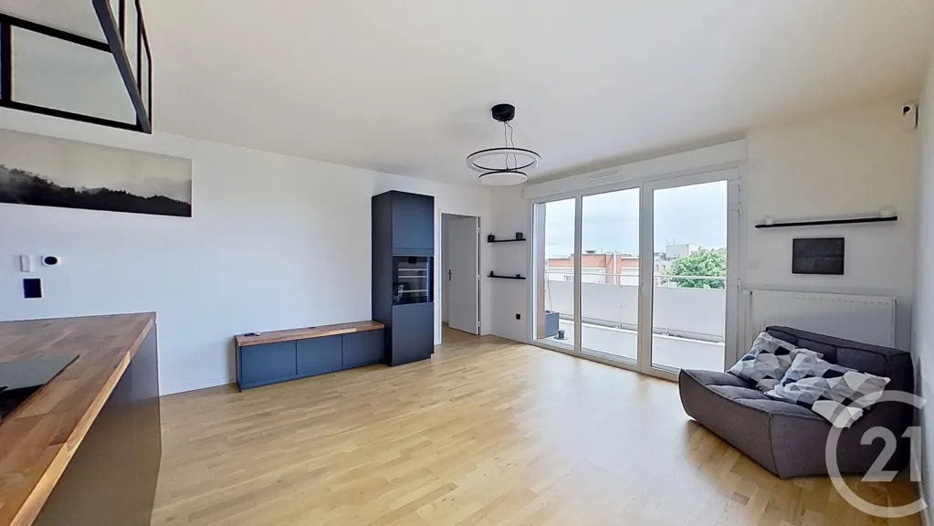 Séjour - Appartement avec Balcon au Dernier Étage à Nogent-sur-Marne