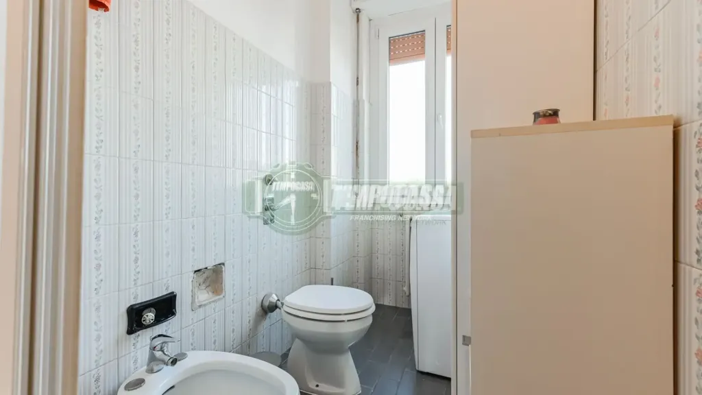 Vannitoad - Spacious Apartment with Balcony in Carnate