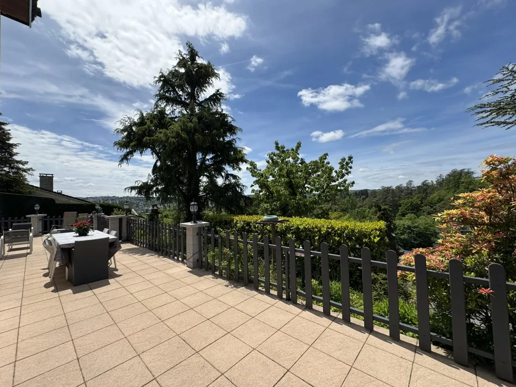 Terrass - House with Pool and View in L'Etrat