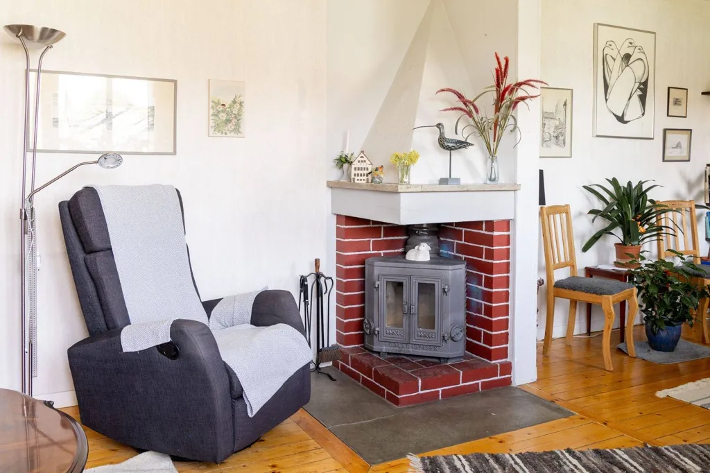 Living Room - Villa with Sea and Bogeviken Views in Slite