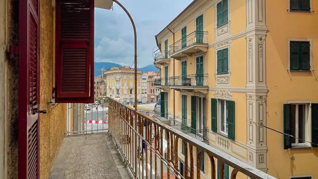 Balcone - Seafront Apartment with Terrace in Rapallo