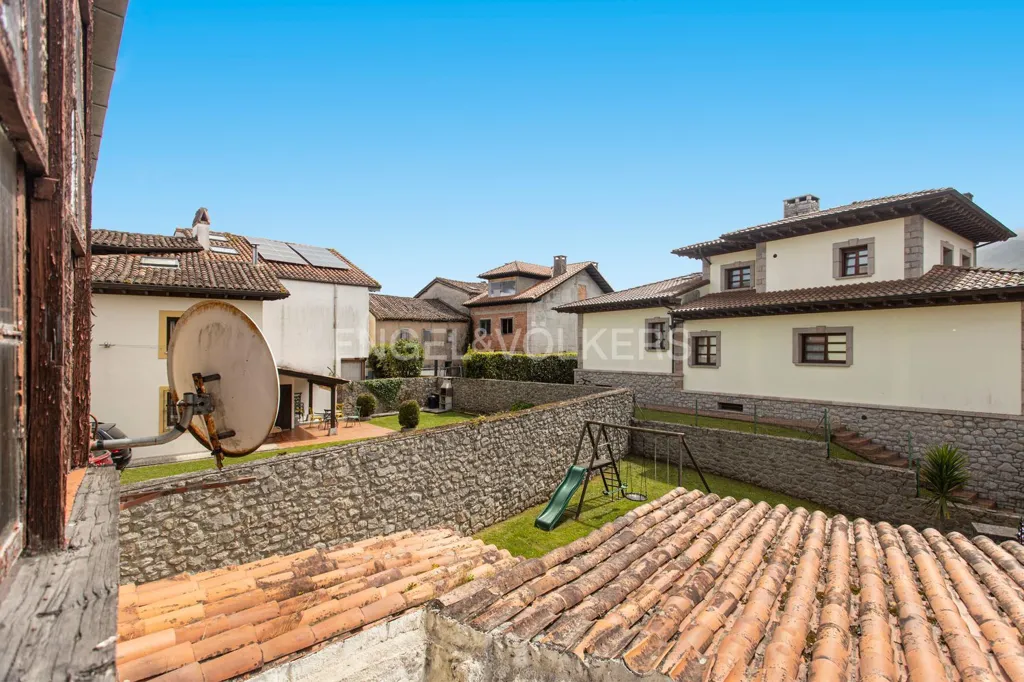 Terrazza - Apartment with Balcony in Llanes Centre