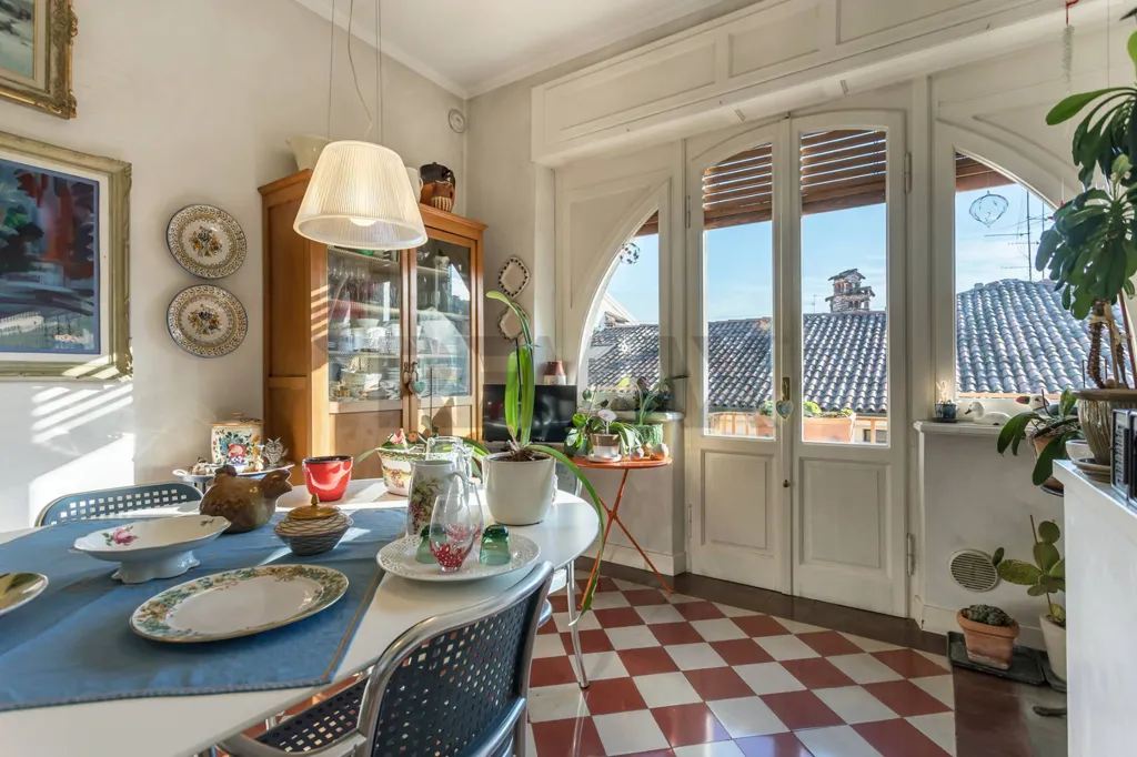 Sala da pranzo - Penthouse with Terrace in Bergamo Central