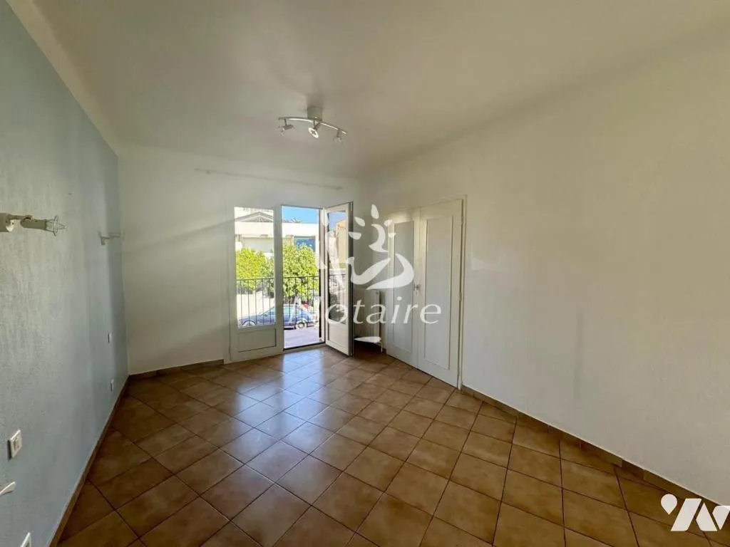 Ingresso - 4-Piece Apartment with Balcony in Perpignan