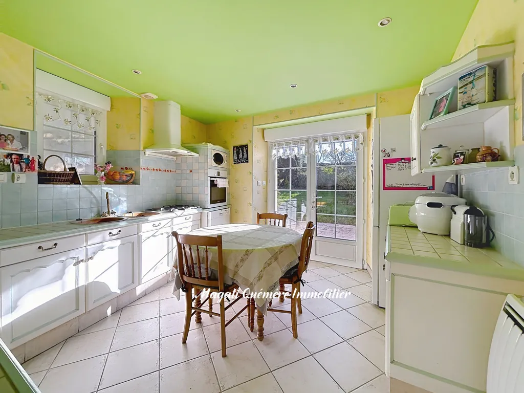 Cuisine - Maison de Bourg avec Dépendances à Boisgervilly
