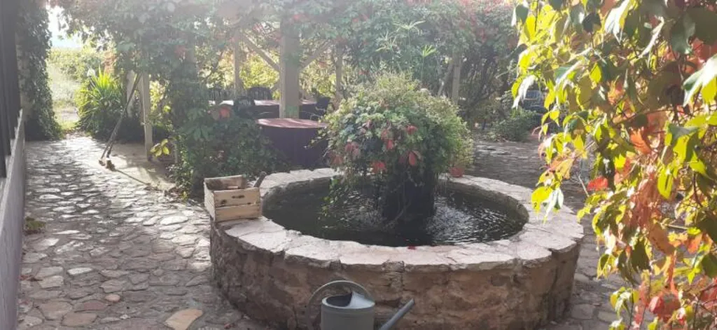 Jardin - Ensemble Maison + Restaurant avec Terrasse à Clermont-l'Hérault