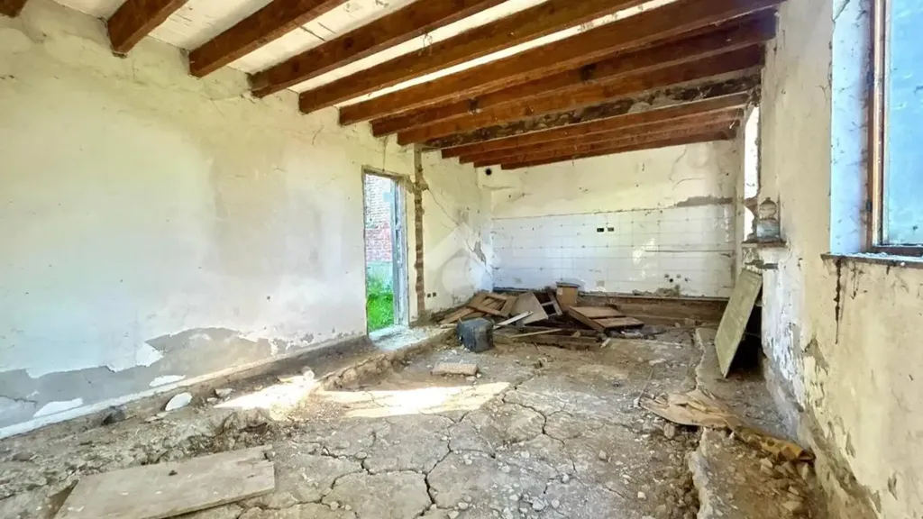 Toad - Semi-Independent Rustic House in Alseno