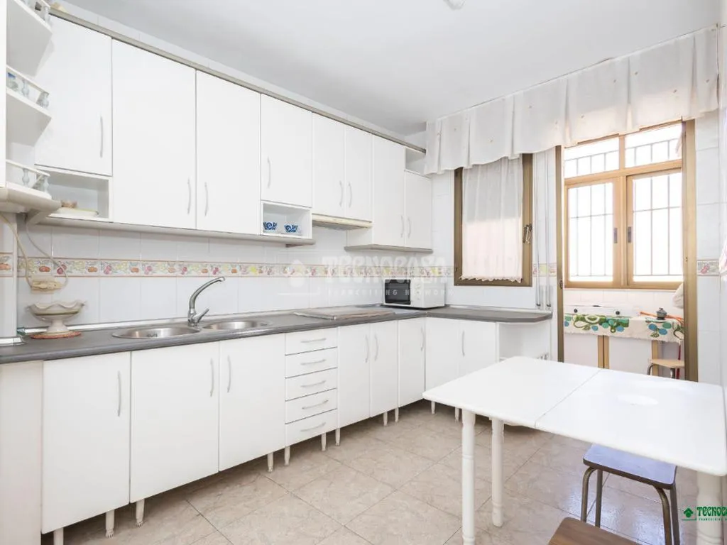 Appartement 3 chambres à ES