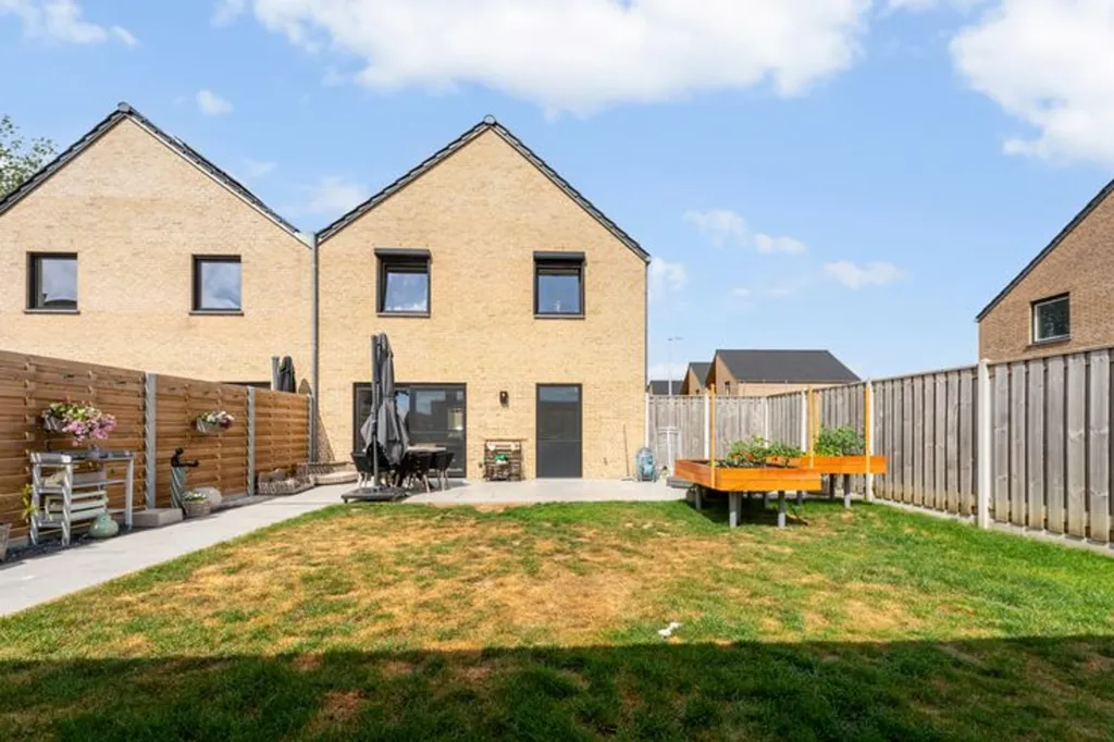 Jardin - Maison Moderne avec Jardin à Oost-Vleteren
