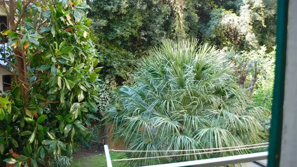 Giardino - Prestigious Apartment with Balcony in Florence