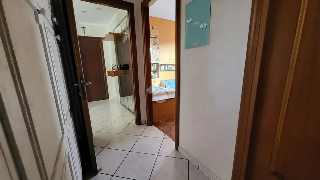 hallway_entrance
