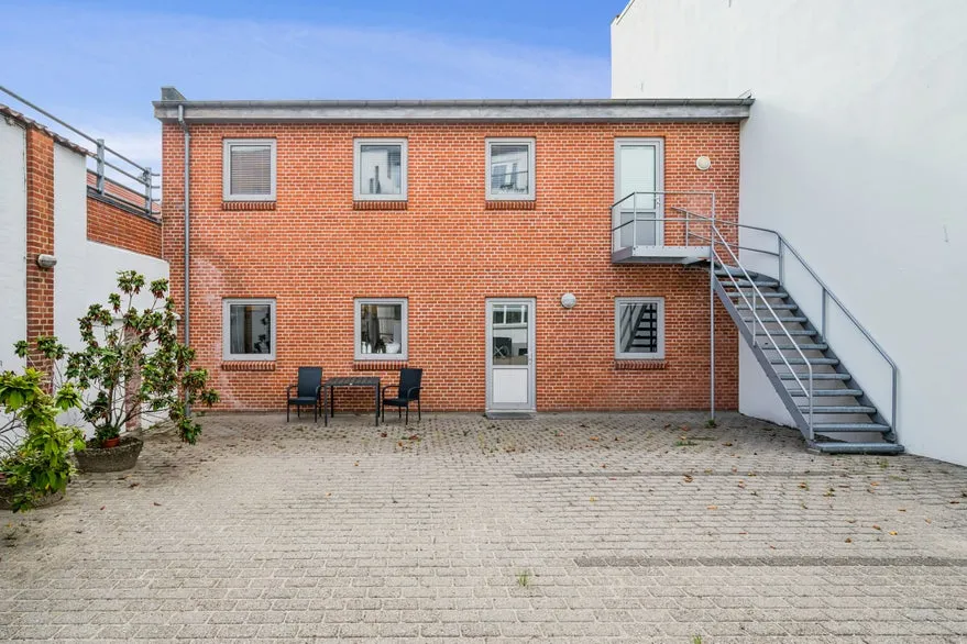 Garden - Versatile Office Space in Odder