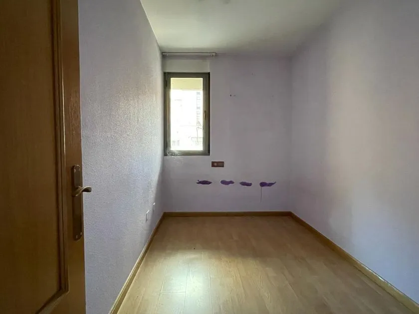 Pièces - Apartment with Balcony in Ponferrada