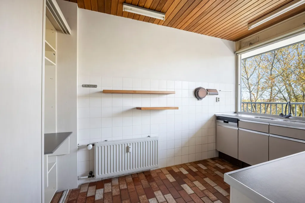 Cuisine - Corner Apartment with Green Views in Haarlem