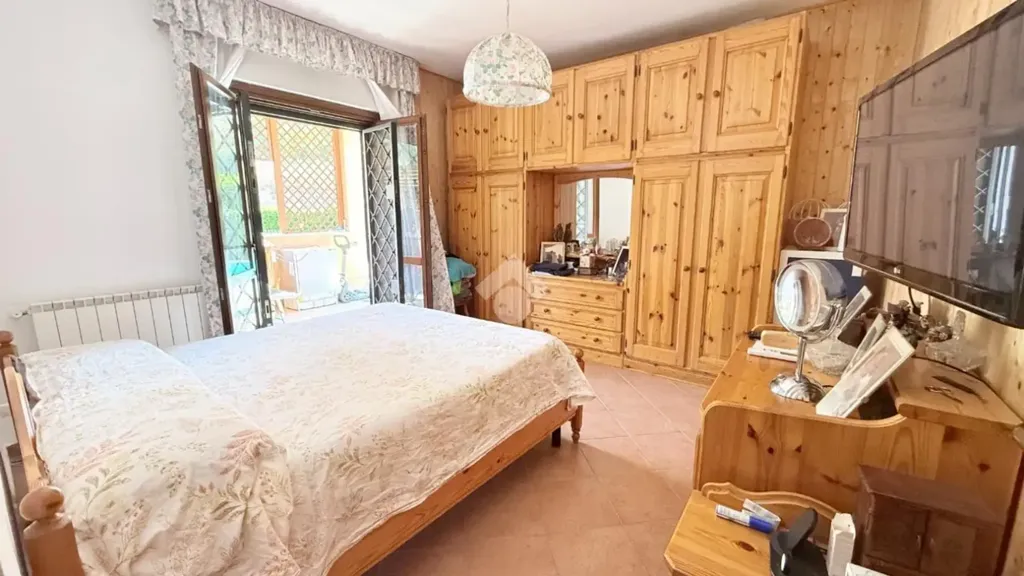 Chambres - Villa with Pool in Capena, Via Tiberina