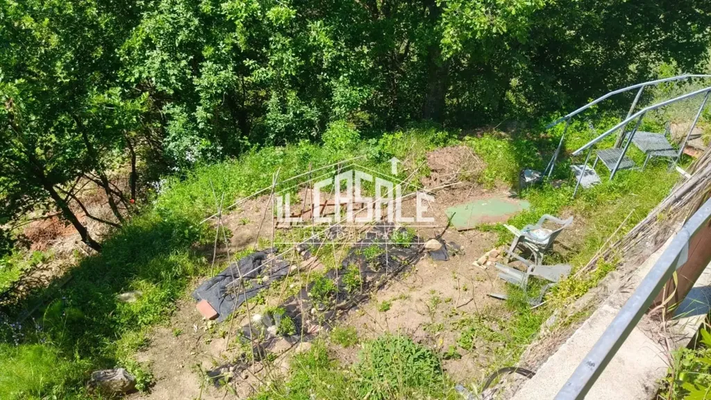 Garden - Rustic Cottage with Garden in Londa