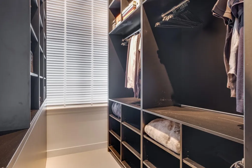 Toad - Historic Centre Apartment with Brink View in Deventer