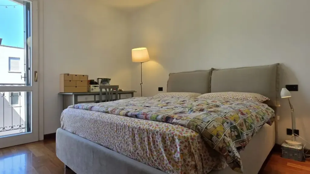Magamistoad - Elegant Two-Bedroom with Studio in Vicenza