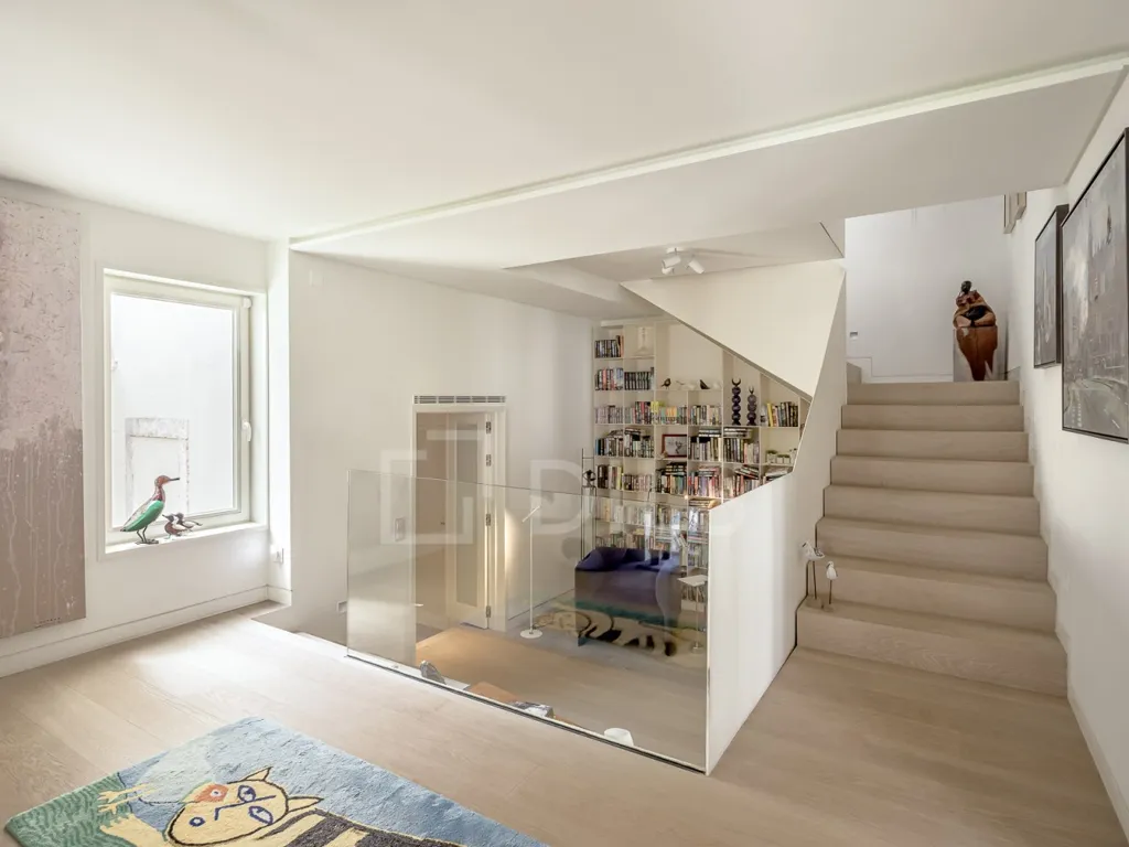 Pièces - Isolated T5 House with Pool in Monte Estoril