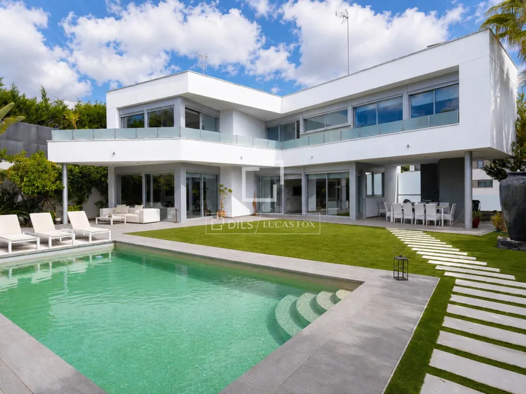 pool_area