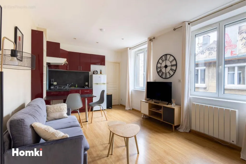 Séjour - Appartement T2 en Centre-ville à Saint-Étienne