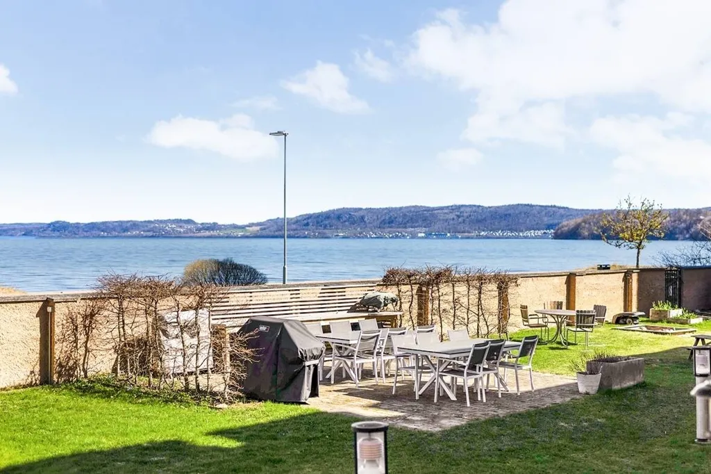 Jardin - Jugendstil Apartment with Vättern View in Jönköping