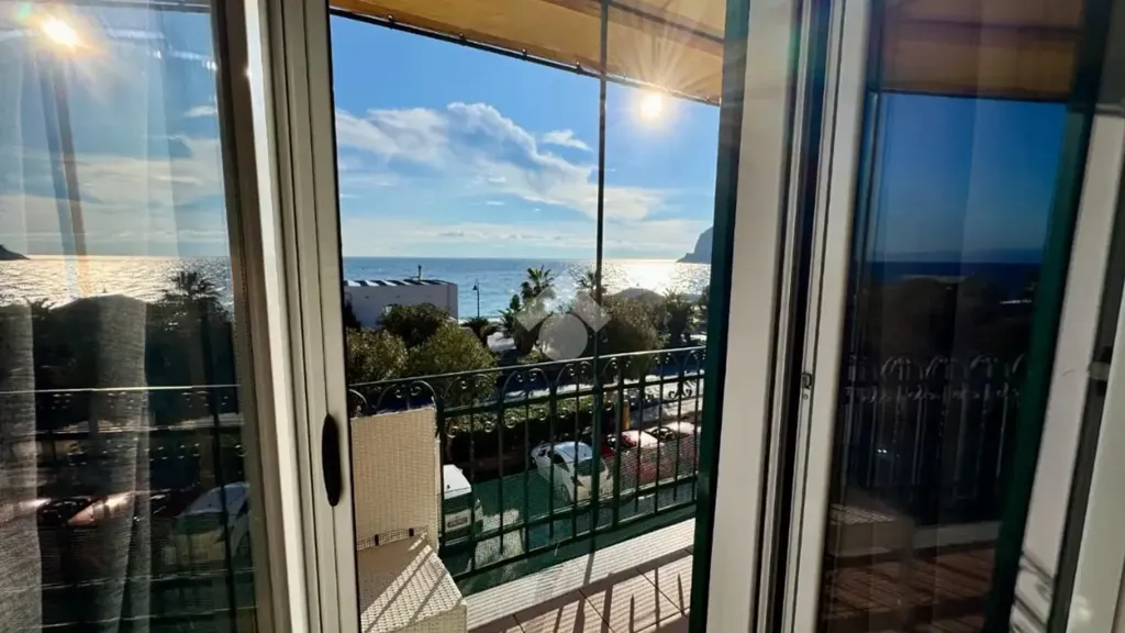 Balcon - Quadrilocale with Sea View Balcony in Noli