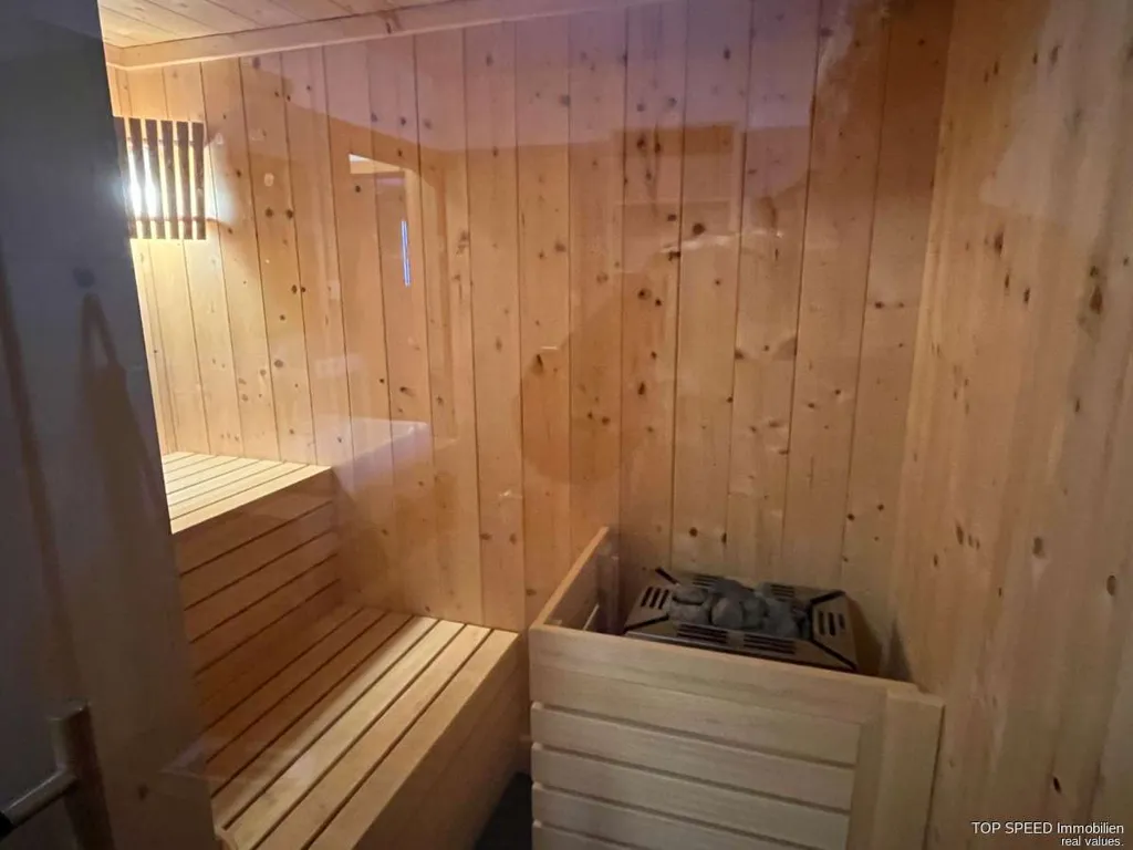 Toad - Chalet with Ski Access in Wagrain